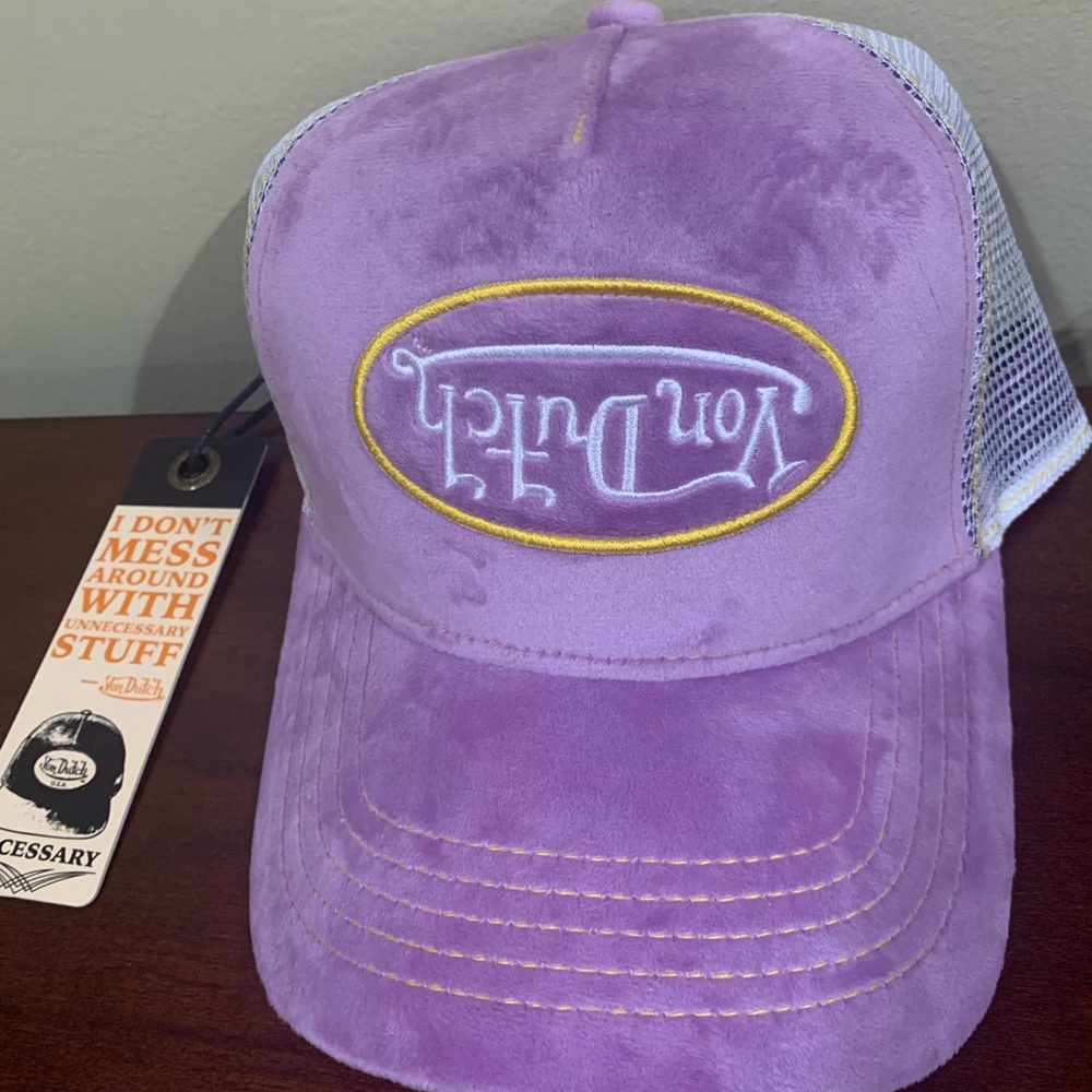 Von Dutch Hat